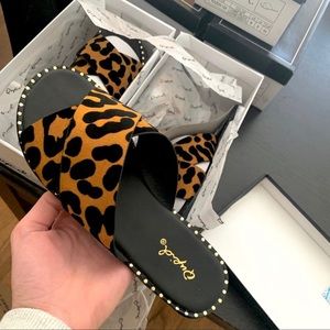 Cheetah/Leopard Print Sandal Slides